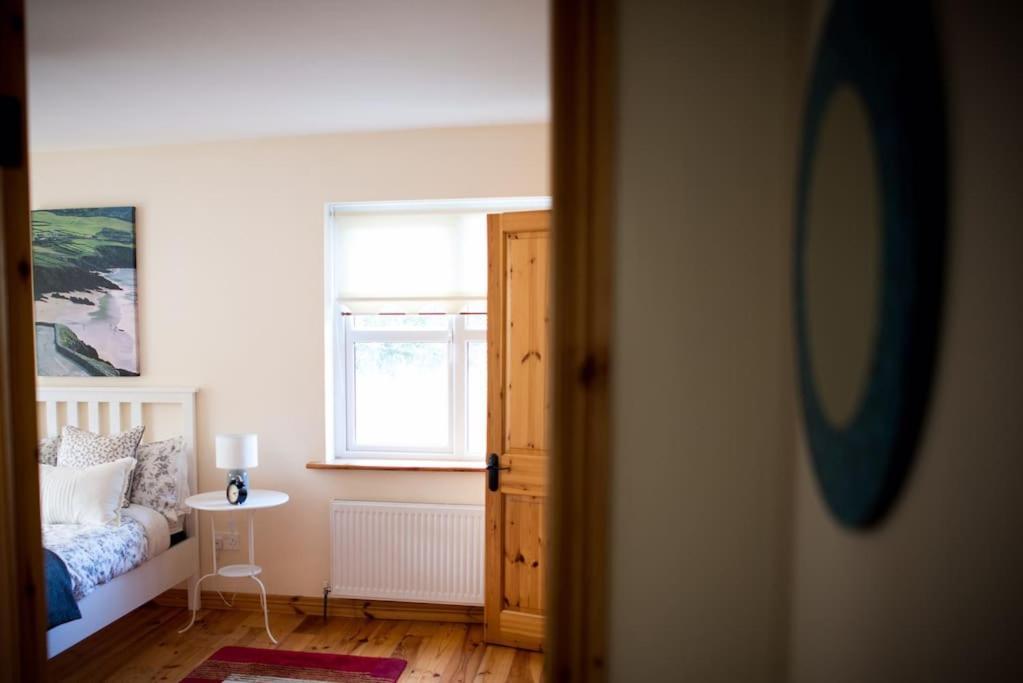 *Spacious Irish Cottage* Fanore Extérieur photo